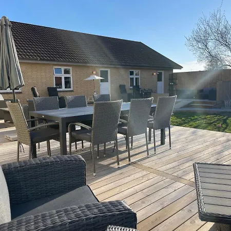 Apartmanhotel Randalin Åkirkeby